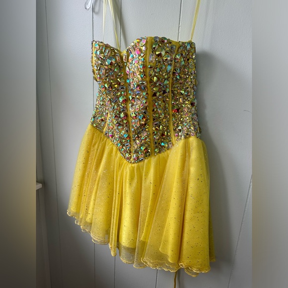 HENRIS CLOUD 9 Crystal Corset Homecoming Dress - Picture 13 of 17